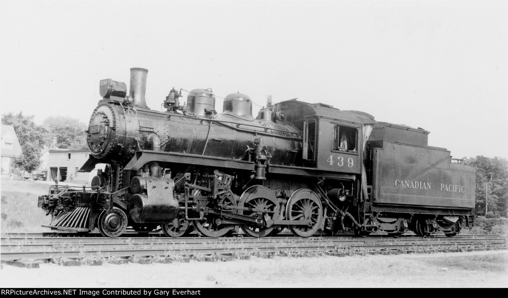 CP 4-6-0 #439 - Canadian Pacific